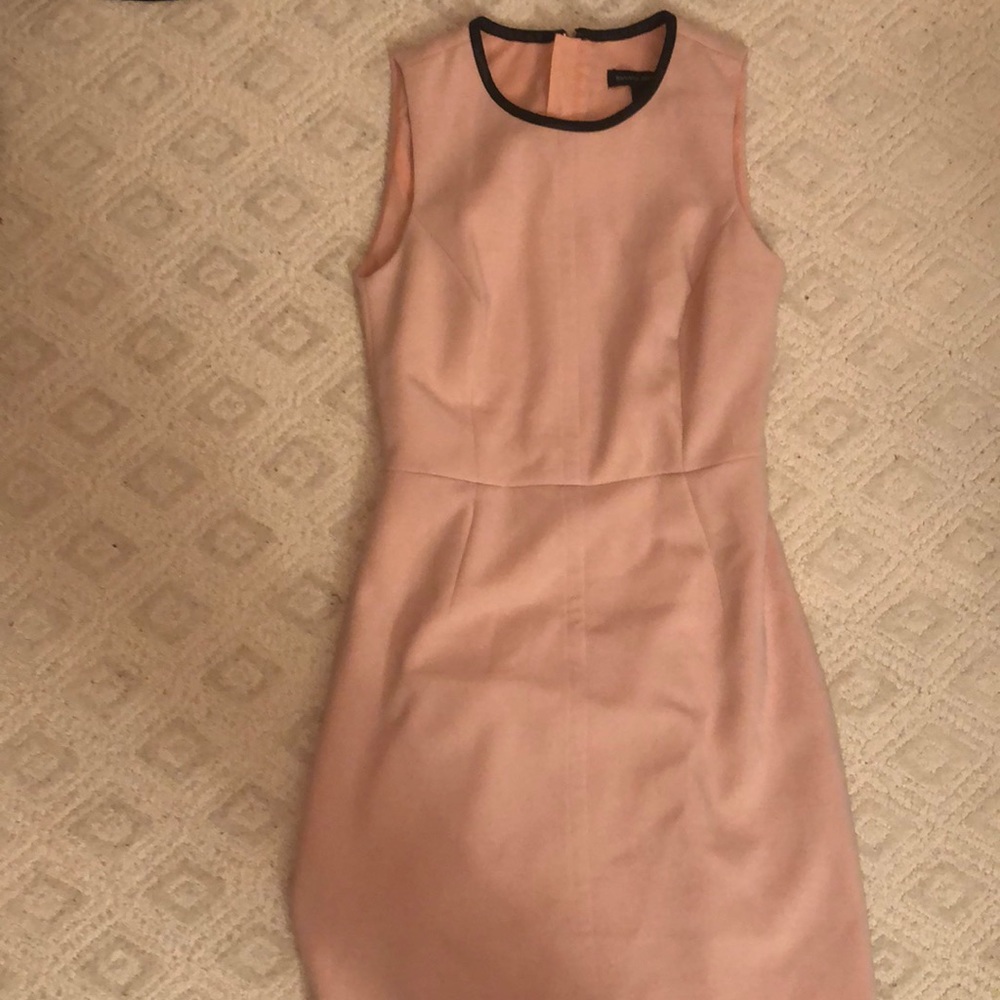 Banana Republic-Ligjt Pink Sleeveless Dress